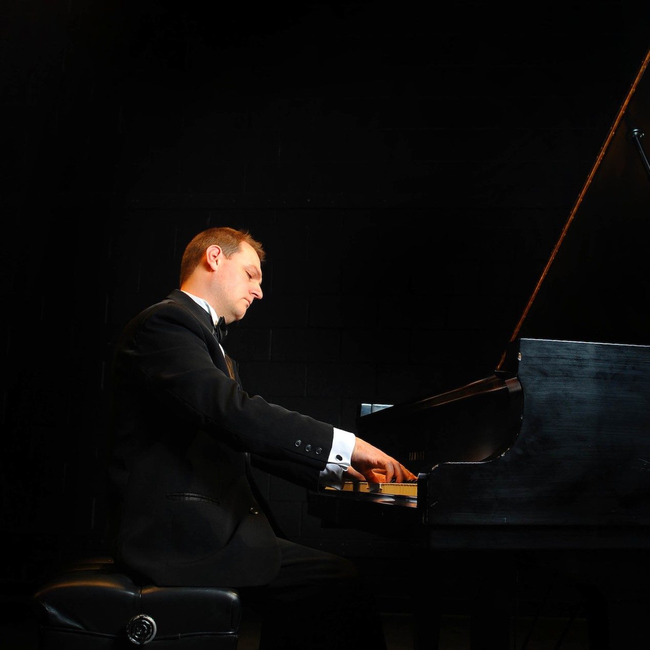 Hristo Birbochukov plays and teaches piano at NOCCA